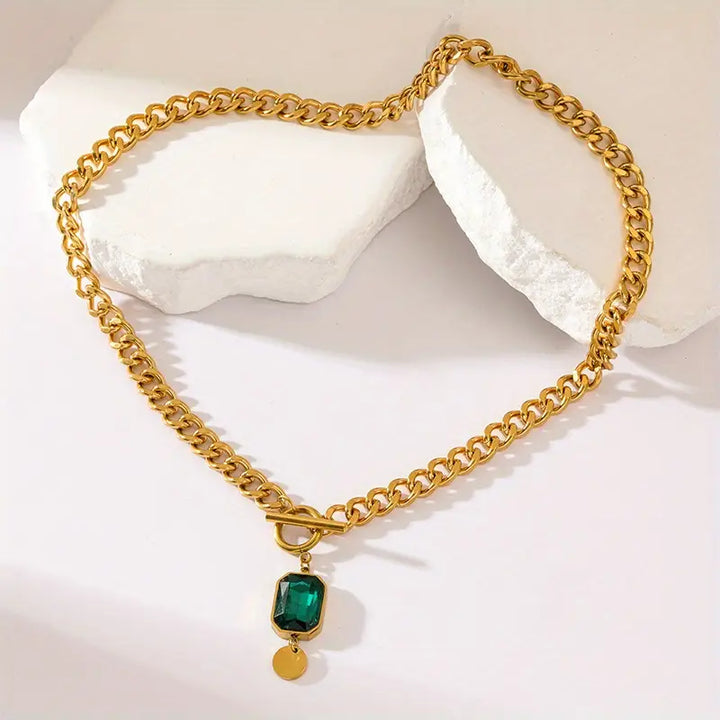 Chunky Chain Emerald Pendant Necklace – Gold Tone
