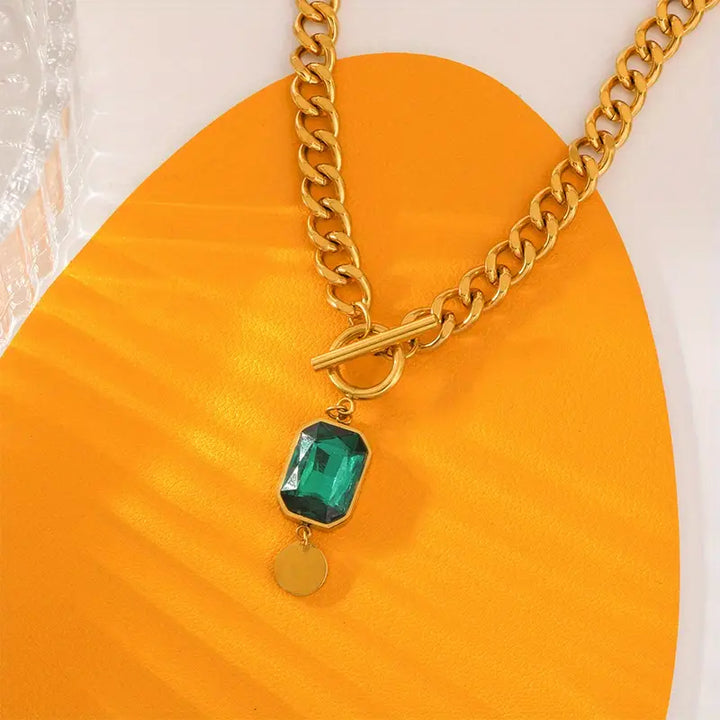 Chunky Chain Emerald Pendant Necklace – Gold Tone