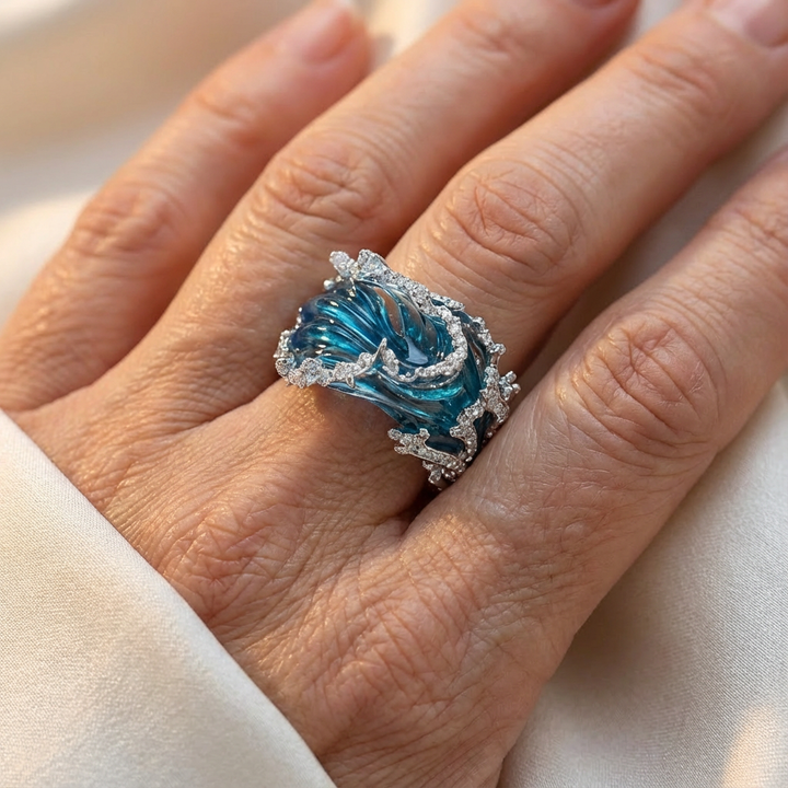 Ocean Wave Ring – Silver Tone