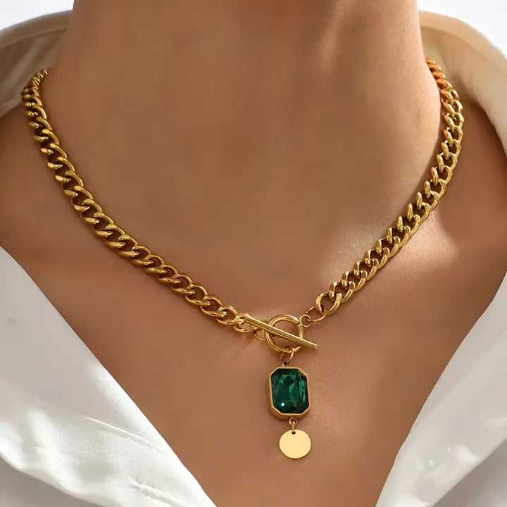 Chunky Chain Emerald Pendant Necklace – Gold Tone