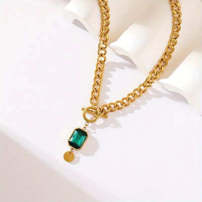 Chunky Chain Emerald Pendant Necklace – Gold Tone