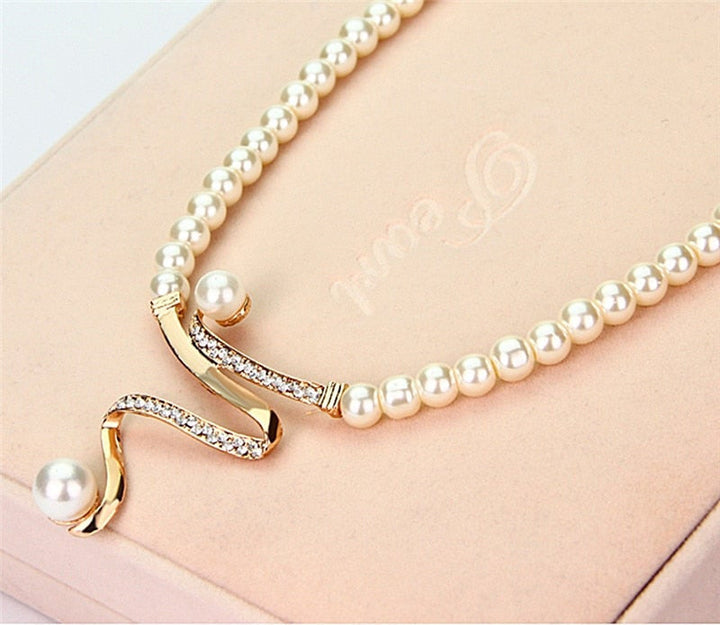 Pearl Necklace + Earrings Set