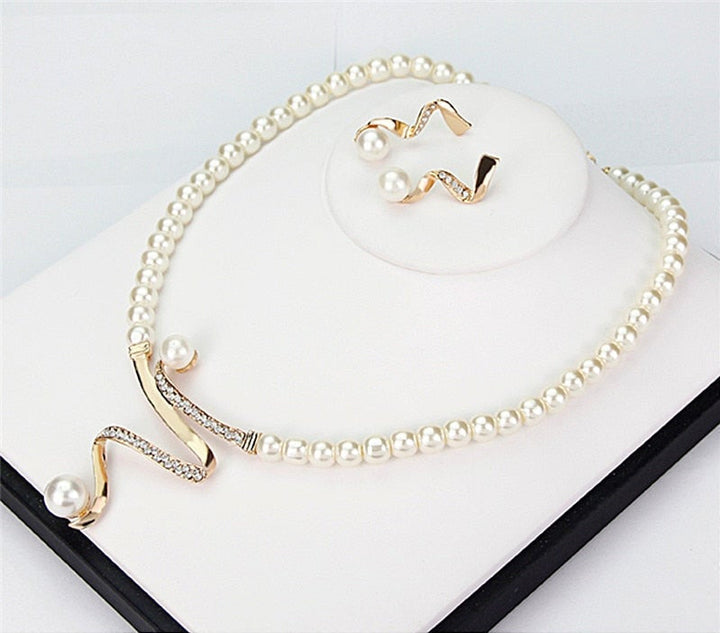 Pearl Necklace + Earrings Set