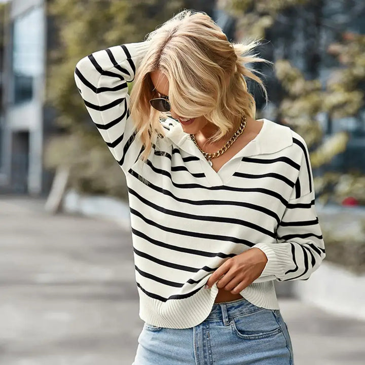 Eudora - Chic & Comfortable Knit Sweater