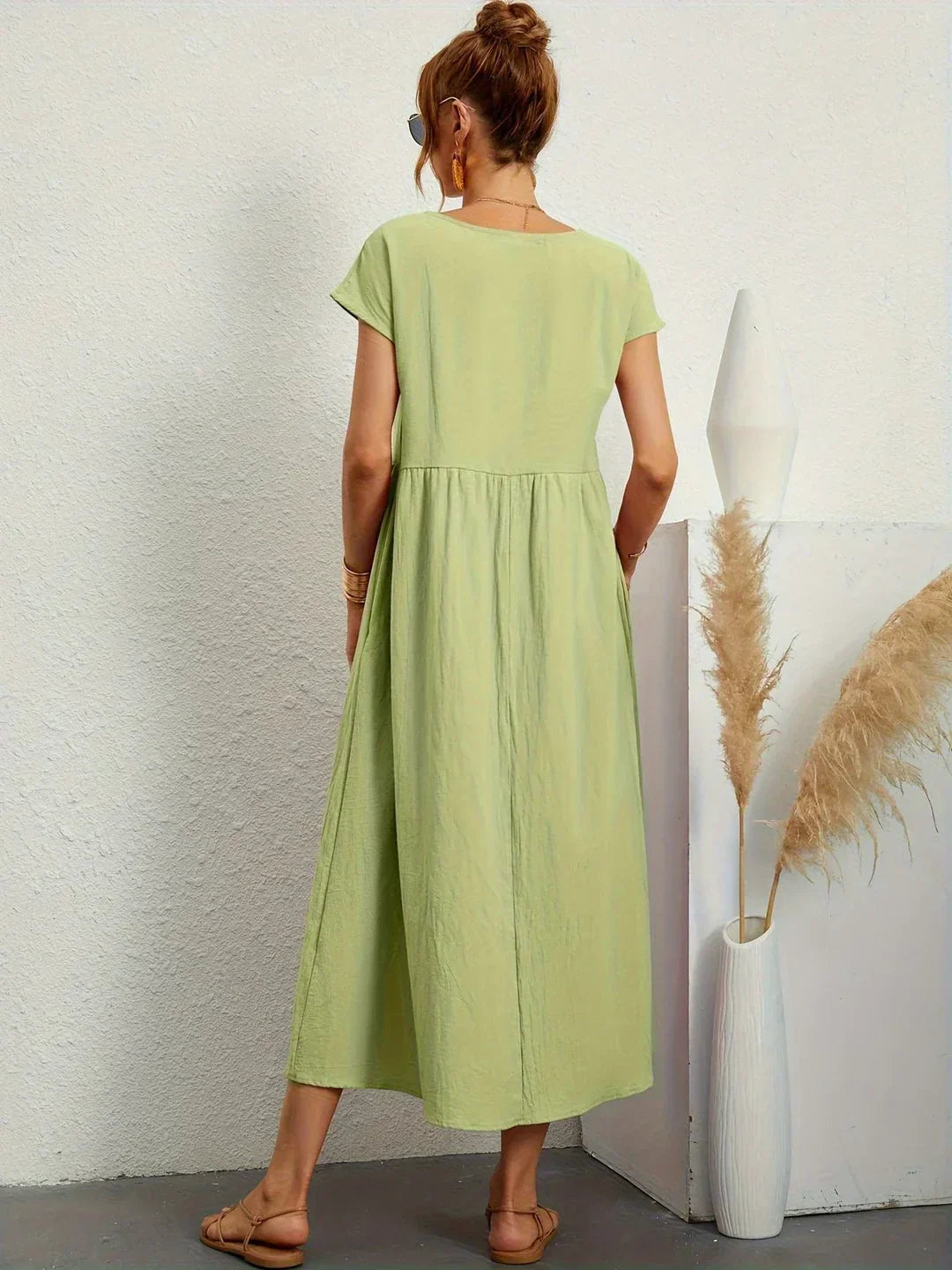 Gabrielle™ – Timeless Fluid Midi Dress