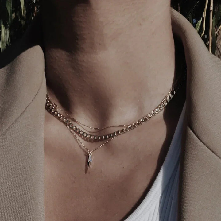 Flat Link Curb Chain Necklace – Silver Tone