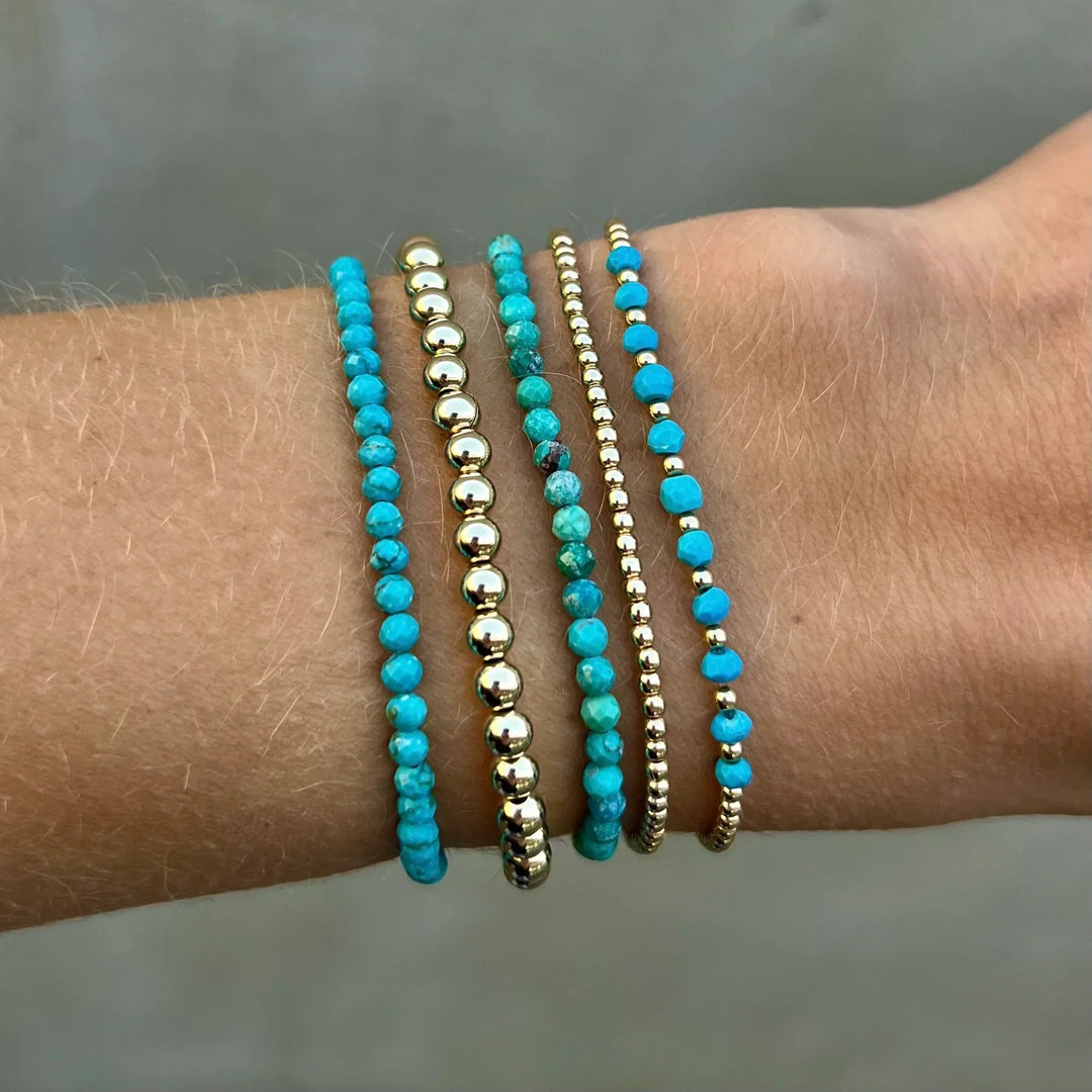 Chic Gold Tone Turquoise Beaded Bracelet