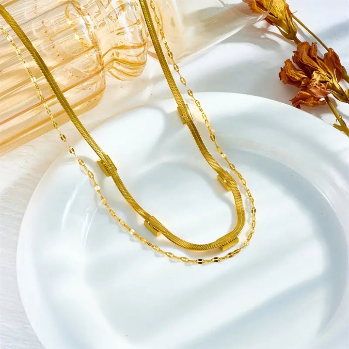 Sorella Gem Double-Layer Retro Necklace – Gold Tone