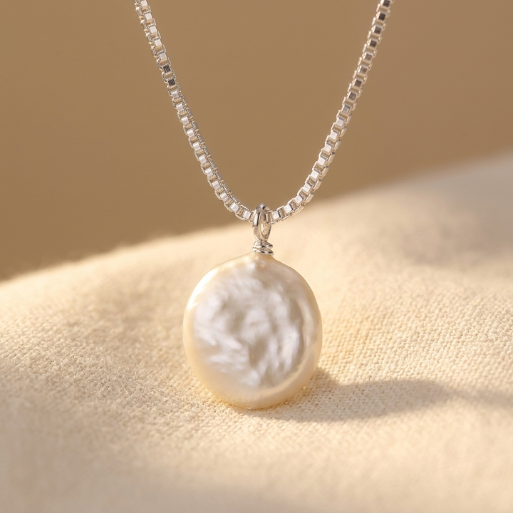 Silver Tone Sparkling Pearl Necklace