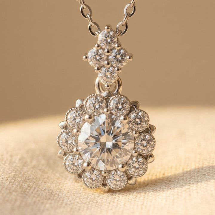 Elegant Round Crystal Pendant Necklace